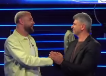 “Jepi mos e çaj kryt”, Qetsori sulmon direkt Luizin përmes Kiarës, ja çfarë ndodhi pas përfundimit të spektaklit