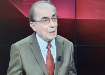 Emri/ Ndërron jetë gazetari i mirënjohur shqiptar