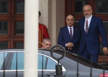 Presidenti ende s’ka dekretuar Vlora Hysenin në krye të SHISH/ Rama: Thashetheme të katundit politik e mediatik