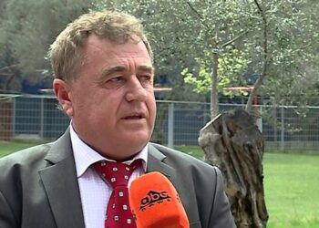 Berisha nxjerr ‘kartën’ e PPSH/ Kryekomunisti Marko Dajti kandidon për Bashkinë e Tiranës me firmën e… Flamur Nokës
