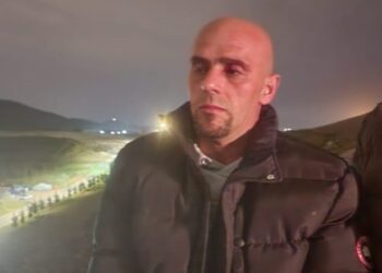 Demoni i lirë! Ka vetëm një rrugë: Vrite