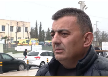“Jam gjallë”/ Dëshmitë e të afërmve të shqiptarëve në Larisa, xhaxhai flet për vajzën e plagosur: Na njoftoi nga spitali…!