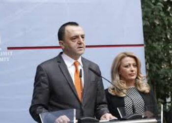 Shkarkohet Artan Lame nga kreu i Kadastrës, vendin e tij e zë Dallendyshe Bici