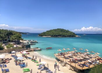 “Kostoja e jetesës është shumë e ulët”, “Trevelinglifestyle”: Shqipëria destinacioni i vitit