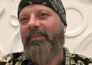 “S’ka ligj, ka miqësi! T’i marrin të gjitha”/ Rrëfimi prekës i Endri Priftit: Djalin e vogël kam një vit pa e parë