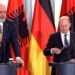 Largimi i mjekëve në Gjermani/ Rama: E diskutuam me kancelarin, do gjejmë një rrugë evropiane. Scholz: Do hapemi përtej BE