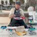 Pasioni i 72-vjeçarit/ Dikur skulptor, sot bën portrete në sheshin e Durrësit