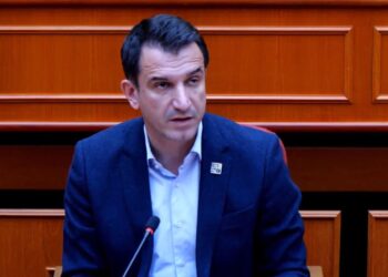 Nga 1 Prilli rriten pagat policëve bashkiakë të Tiranës/ Veliaj: Janë të parët kudo, por janë të fundit që…