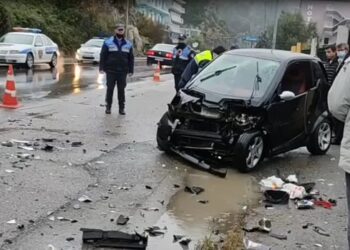 Aksidenti/ U arratis t’i shpëtojë talibanëve, për pak vdiq në Shëngjin: Makina përplas rëndë 7-vjeçaren afgane