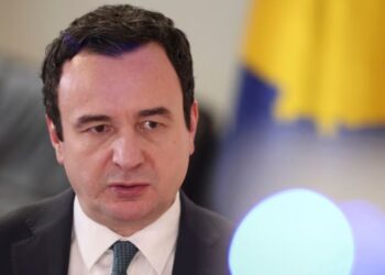 “Nuk varet gjithçka nga unë”/ Kurti: Jam optimist për takimin me Vuçiçin në Ohër!