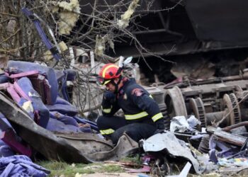 Shqiptari në trenin e shkatërruar në Greqi, i biri ndjek nga afër kërkimet