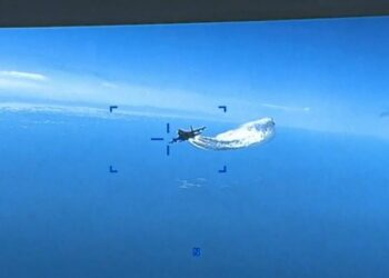 VIDEO/ SHBA publikon pamjet e përplasjes së avionit rus me dronin amerikan në Detin e Zi