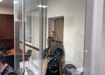 “Nuk isha në dijeni të gjobës”/ Lirohet nga burgu nëna lehonë: Fëmijën e parë nuk e kam takuar se nuk më lejojnë