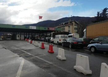 Ndërhyrje në sistem/ Bllokohet kufiri me Greqinë: Ja oraret kur nuk mund të kalohet