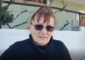 “Teta Bardha më kanë vrarë”/ Flet fqinja e viktimës: Kemi frikë të jetojmë në shtëpinë tonë, vajzën e vogël e gjeta të plagosur