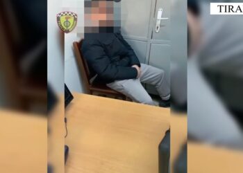 Manovra të rrezikshme me makinë nën efektin e drogës, arrestohet i riu në Tiranë