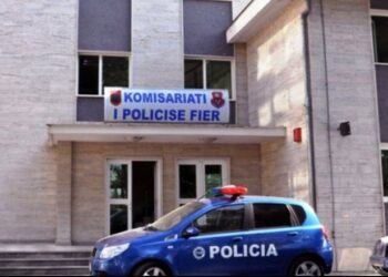 Emrat/ Dhunë policit, arrestohet 47-vjeçari në Fier! Në Mallakastër një 49-vjeçar shkeli masën ‘arrest shtëpie’ dhe …!