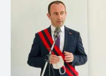 U akuzua në media për një “masë edukuese qortimi” nga gjykata e Janinës, reagon kandidat i PS për bashkinë e Kuçovës