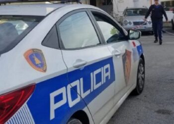Tritol në verandën e banesës së Prengë Pjetrit në Lezhë