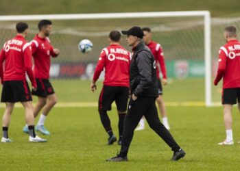 Formacionet zyrtare/ Sylvinho debuton me skemë sulmuese, ja titullarët e Poloni-Shqipëri për Euro 2024