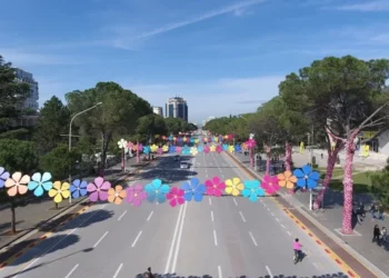 Nga koncertet me muzikë live tek lojërat sportive, Veliaj publikon listën me 100 aktivitete në Tiranë