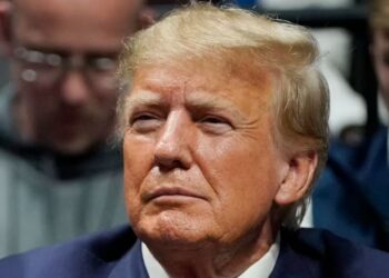 Padia ndaj ish-Presidentit Donald Trump, juria shtyn seancën gjyqësore për shqyrtimin e…