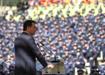 “Tirana sot ka ligjshmëri, disiplinë dhe rregull”, Veliaj: Mirënjohje për punën heroike të punonjësve me uniformë