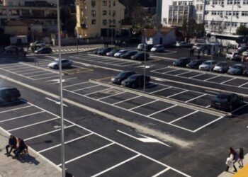 Fitër Bajrami, tre parkingje falas në dispozicion për faljen e besimtarëve në Tiranë