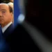 Ish-kryeministri italian Silvio Berlusconi shtrohet në spital