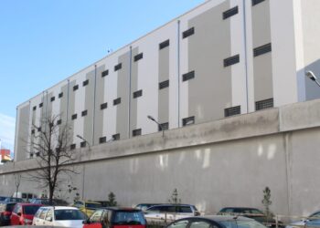 EMRI/ Vdes në burg 38-vjeçari në Tiranë, u arrestua 5 ditë më parë