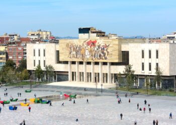 Tirana me njerëzit më dembelë, 42% s’janë në marrëdhënie pune, por as nuk po kërkojnë