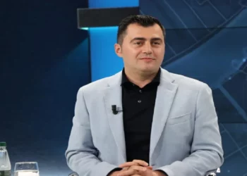 Gara e 14 majit në Elbasan/ Llatja: Jam marrë me hallet e njerëzve, puna më vlerëson