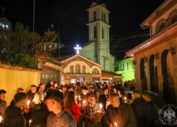 Sot festohet Pashka/ Presidenti Begaj uron: Gëzuar për të gjithë besimtarët ortodoksë!