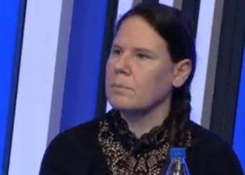Elena Hysa thyen heshtjen pas masakrës së Paskuqanit: Si erdhi Dan Hutra me kallashnikov e thikë