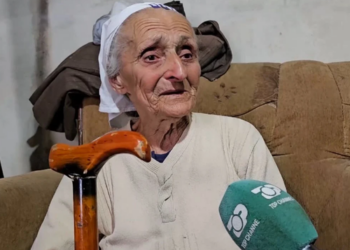 Pensionistëve në Vaun e Dejës iu dogj banesa dy muaj më parë, dy të moshuarit mbetën në qiell të hapur