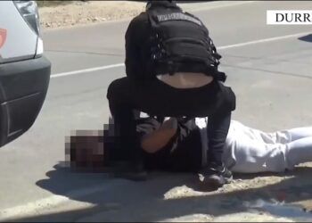 Shpërndante kokainë me të rinjtë e famshëm të TikTok, nëna e 17-vjeçarit: Drogën e siguronin ‘kokat’ e mëdha