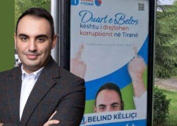 Posteri në rrugë me dy gishtat e mesit lart/ Këlliçi nuk pendohet: Më vjen mirë që ka pasur kaq shumë reagime