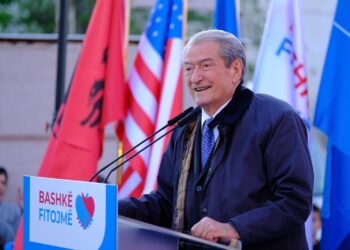 Berisha, nga Kamza nxit ndarjen krahinore: Rama është bastard që na lidh pas bishtit të Serbisë, urren veriorët, Armik