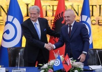 Zbulohet slogani i koalicionit/ Berisha dhe Meta hapin fushatën në 15 prill, ja vendi ku do mbahet mitingu