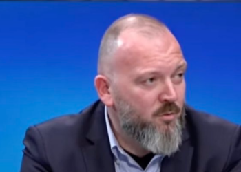 Thirrja e pedagogut të Harvardit: Opozita dhe Berisha të distancohen nga sulmet ndaj Kim dhe SHBA
