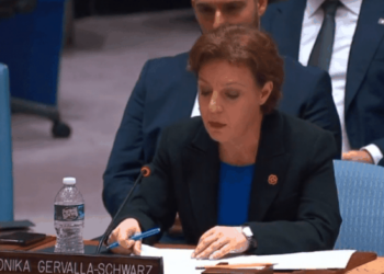Gërvalla u ankua se nuk e lejuan të flasë shqip, përfaqësuesi rus replikon me kryediplomaten e Kosovës në OKB. Ndërhyn ambasadori shqiptar