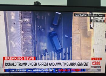 E FUNDIT/ Donald Trump merret nën arrest pas vetëdorëzimit tek prokurorët e Nju Jorkut