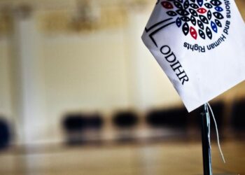 Zgjedhjet e 14 majit/ OSBE/ODIHR publikon raportin e ndërmjetëm: Fushatë jo e bujshme dhe e moderuar. Vetëm…!