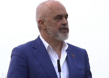 “Janë kufoma të një të shkuare…”/ Rama: Berisha e Meta i duan bashkitë për t’u mbrojtur nga drejtësia që vonon, por nuk harron