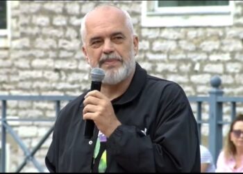 Dropull/ Rama: Bashkitë tona janë më të pastra përveç Shkodrës, verbëria politika është paguar nga komuniteti!