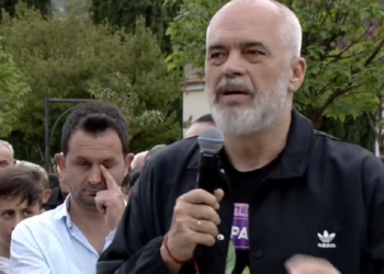 Rama: Po votuat dyshen Berisha-Meta, do rrotulloni në varr gjyshërit që e pësuan politikisht