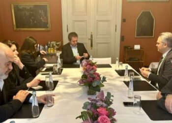 Takim me Ramën/ Numri dy i BE, të hënën në Tiranë: Ja axhenda e zyrtarit të lartë të Brukselit!