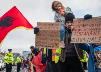 Mbretëria e Bashkuar ‘ëndrra e re’ e shqiptarëve, publikohen shifrat e kërkesave për azil