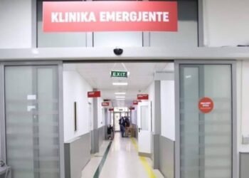 E rëndë në Kosovë, dy fëmijë bien në kontakt me korrentin në shkollë