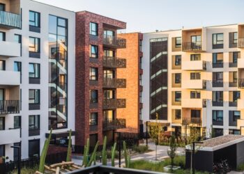 BSH: Në fund të 2022 u ul çmimi i banesave